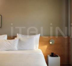 Итальянские Свет - Настенный светильник Dots Итальянские Свет - Настенный светильник Dots фабрика Vibia