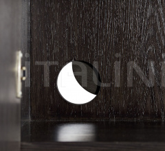 Итальянские Буфеты - Буфет Hendrix Cabinet 4881 Итальянские Буфеты - Буфет Hendrix Cabinet 4881 фабрика Arteriors