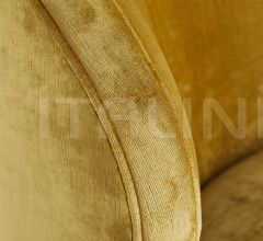 Кресло Kitts Chair Marigold Velvet 8118 Кресло Kitts Chair Marigold Velvet 8118 фабрика Arteriors