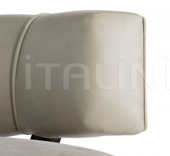 Кресло Laurent Chair 4886 Кресло Laurent Chair 4886 фабрика Arteriors