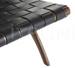 Кресло Lloyd Chair 2048 Кресло Lloyd Chair 2048 фабрика Arteriors
