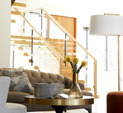 Диван Klein Sofa 8121 Диван Klein Sofa 8121 фабрика Arteriors