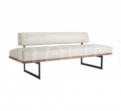 Банкетка Tuck Bench DB8003 Банкетка Tuck Bench DB8003 фабрика Arteriors