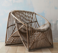 Кресло Eleanor Lounge Chair 5592 Кресло Eleanor Lounge Chair 5592 фабрика Arteriors