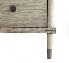 Тумбочка Jobe Chest 5642 Тумбочка Jobe Chest 5642 фабрика Arteriors