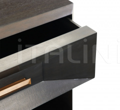 Тумбочка Kinzi Side Table 5127 Тумбочка Kinzi Side Table 5127 фабрика Arteriors