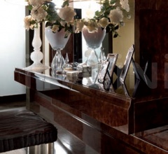 Итальянские Спальни - Туалетный столик Infinity Итальянские Спальни - Туалетный столик Infinity фабрика Turri