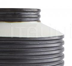 Ваза Alfredo Vases 7728 Ваза Alfredo Vases 7728 фабрика Arteriors