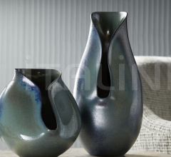 Ваза Isaac Vases 1085 Ваза Isaac Vases 1085 фабрика Arteriors