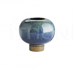 Ваза Tuttle Vases 1040 Ваза Tuttle Vases 1040 фабрика Arteriors