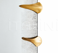 Зеркало Edged Talon Mirror DD2085 Зеркало Edged Talon Mirror DD2085 фабрика Arteriors