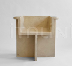 Стул с подлокотниками Brutus Dining Chair - Sand фабрика 101 Copenhagen