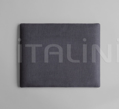Подушка Brutus Dining Cushion - Charcoal фабрика 101 Copenhagen