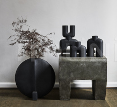 Ваза Guggenheim Vase, Big - Black фабрика 101 Copenhagen