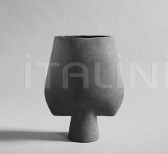 Ваза Sphere Vase Square, Big - Dark Grey фабрика 101 Copenhagen