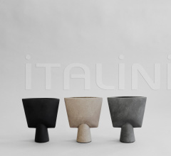 Итальянские Предметы интерьера - Ваза Sphere Vase Triangle, Mini - Coffee Итальянские Предметы интерьера - Ваза Sphere Vase Triangle, Mini - Coffee фабрика 101 Copenhagen