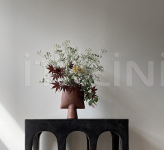 Итальянские Предметы интерьера - Ваза Sphere Vase Square, Mini - Terracotta Итальянские Предметы интерьера - Ваза Sphere Vase Square, Mini - Terracotta фабрика 101 Copenhagen