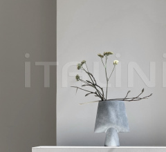 Итальянские Предметы интерьера - Ваза Sphere Vase Square, Mini - Light Grey Итальянские Предметы интерьера - Ваза Sphere Vase Square, Mini - Light Grey фабрика 101 Copenhagen