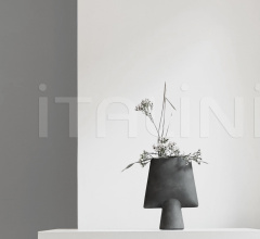 Итальянские Предметы интерьера - Ваза Sphere Vase Square, Mini - Dark Grey Итальянские Предметы интерьера - Ваза Sphere Vase Square, Mini - Dark Grey фабрика 101 Copenhagen