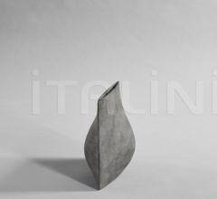Итальянские Предметы интерьера - Ваза Origami Vase, Mini - Dark Grey Итальянские Предметы интерьера - Ваза Origami Vase, Mini - Dark Grey фабрика 101 Copenhagen
