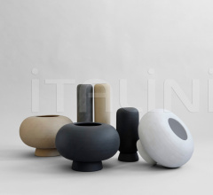 Итальянские Предметы интерьера - Ваза Kabin Vase, Fat - Black Итальянские Предметы интерьера - Ваза Kabin Vase, Fat - Black фабрика 101 Copenhagen