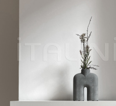 Итальянские Предметы интерьера - Ваза Cobra Tall, Mini - Dark Grey Итальянские Предметы интерьера - Ваза Cobra Tall, Mini - Dark Grey фабрика 101 Copenhagen