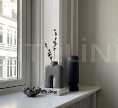 Итальянские Предметы интерьера - Ваза Cobra Tall, Mini - Dark Grey Итальянские Предметы интерьера - Ваза Cobra Tall, Mini - Dark Grey фабрика 101 Copenhagen