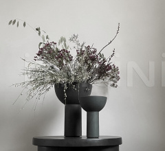 Ваза Block Vase, Mini - Black фабрика 101 Copenhagen