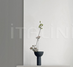 Ваза Block Vase, Mini - Black фабрика 101 Copenhagen