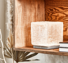 Итальянские Настольные светильники - Настольный светильник Yakisugi Итальянские Настольные светильники - Настольный светильник Yakisugi фабрика Lasvit