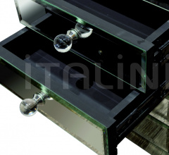 Итальянские Спальни - Тумбочка Brera 107530 Итальянские Спальни - Тумбочка Brera 107530 фабрика Eichholtz