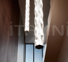 Итальянские Свет - Подвесной светильник HUGO VERTICAL Итальянские Свет - Подвесной светильник HUGO VERTICAL фабрика Slamp