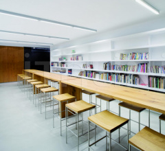 Стол PONTE - HIGH TABLE фабрика E15