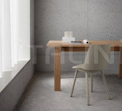 Стол обеденный BASIS - TABLE фабрика E15