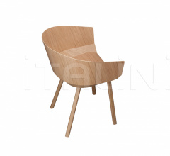 Стул с подлокотниками HOUDINI Стул с подлокотниками HOUDINI фабрика E15