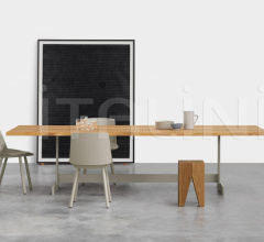 Стул BACKENZAHN™ STOOL Стул BACKENZAHN™ STOOL фабрика E15