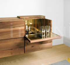 Бар ARAQ фабрика E15