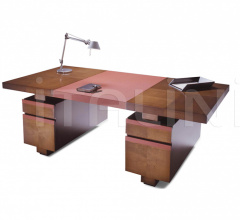 Письменный стол TAÏPAN DESK Письменный стол TAÏPAN DESK фабрика Hugues Chevalier
