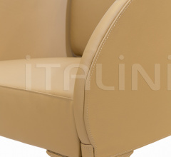 Стул с подлокотниками BOURBON CHAIR Стул с подлокотниками BOURBON CHAIR фабрика Hugues Chevalier