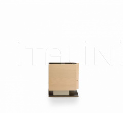 Тумбочка HAUSSMANN BEDSIDE TABLE Тумбочка HAUSSMANN BEDSIDE TABLE фабрика Hugues Chevalier