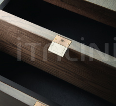 Тумбочка PRINCETON BEDSIDE TABLE Тумбочка PRINCETON BEDSIDE TABLE фабрика Hugues Chevalier