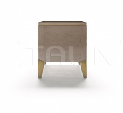 Тумбочка VENDOME BEDSIDE TABLE Тумбочка VENDOME BEDSIDE TABLE фабрика Hugues Chevalier