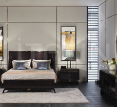 Тумбочка MATIGNON BEDSIDE TABLE Тумбочка MATIGNON BEDSIDE TABLE фабрика Hugues Chevalier