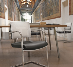 Стул с подлокотниками Kelly Стул с подлокотниками Kelly фабрика Kastel