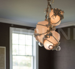 Люстра Knotty Bubbles Chandelier - 1 Lg, 2 Sm Bubbles, 5 Barnacles Люстра Knotty Bubbles Chandelier - 1 Lg, 2 Sm Bubbles, 5 Barnacles фабрика Roll & Hill