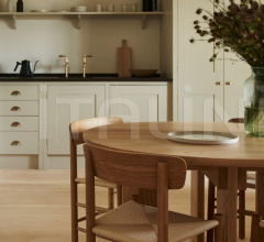 Стол обеденный Chapter Table фабрика Roll & Hill