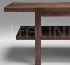 Журнальный столик Chamber Side Table фабрика Roll & Hill