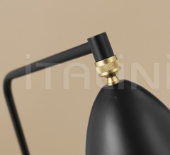 Настольный светильник Gräshoppa Table Lamp Настольный светильник Gräshoppa Table Lamp фабрика Gubi