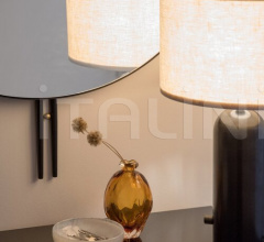 Настольный светильник Gravity Table Lamp - Small Настольный светильник Gravity Table Lamp - Small фабрика Gubi