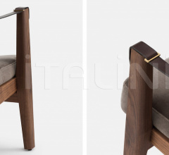 Кресло CAPO LOUNGE ARMCHAIR Кресло CAPO LOUNGE ARMCHAIR фабрика De La Espada